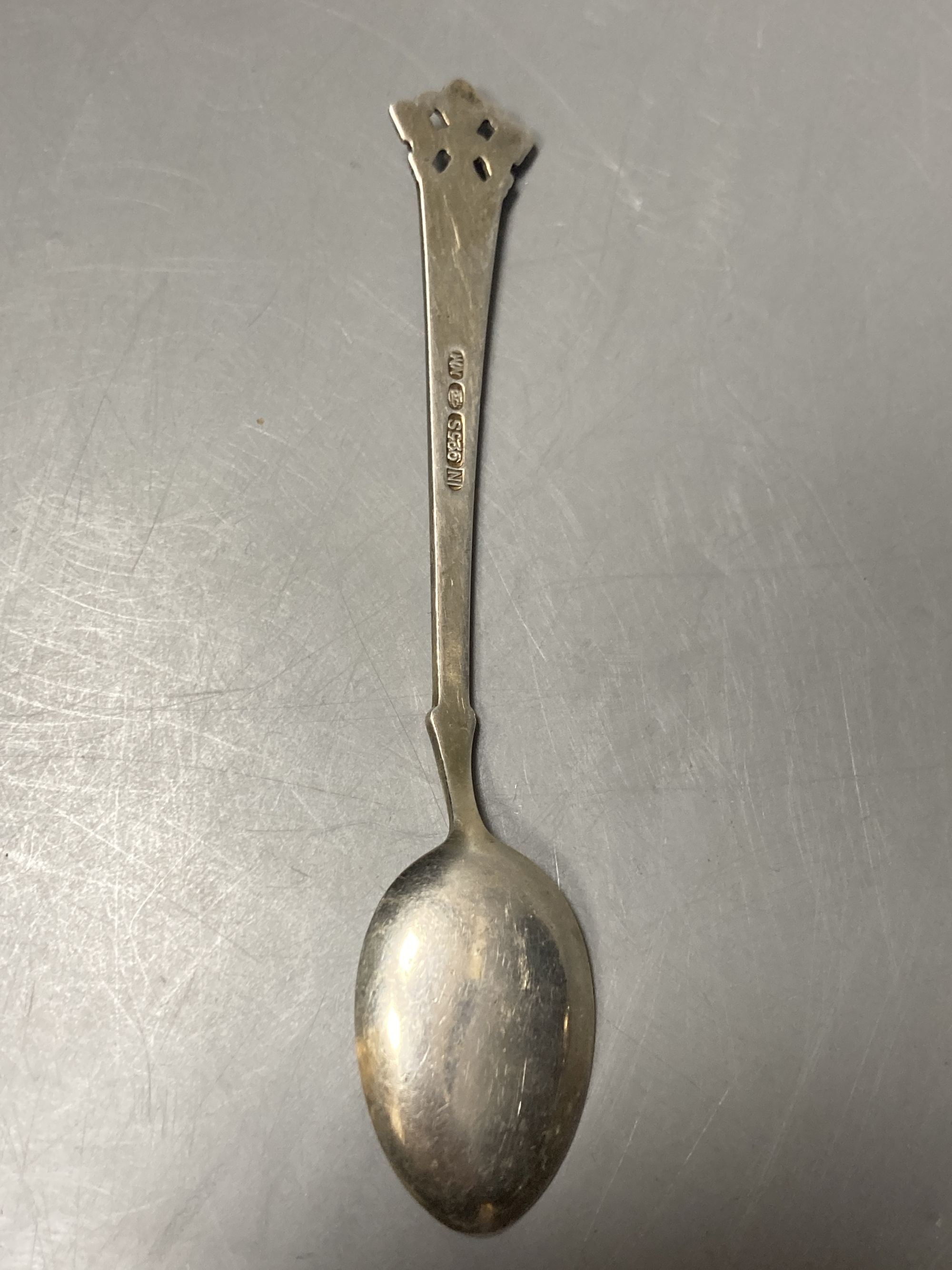 A modern silver hexagonal pill box, a continental 925 and enamel coffee spoon, pencil, lid and 925 key ring.